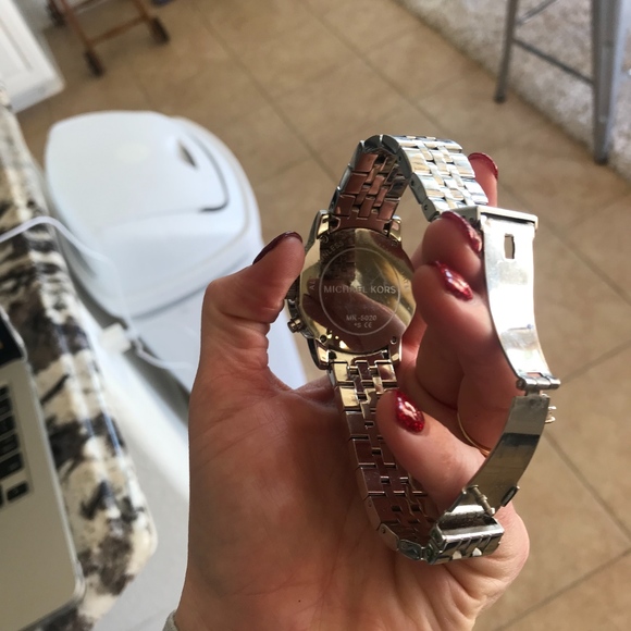 Michael Kors Watch - MK 5020 - Picture 4 of 4